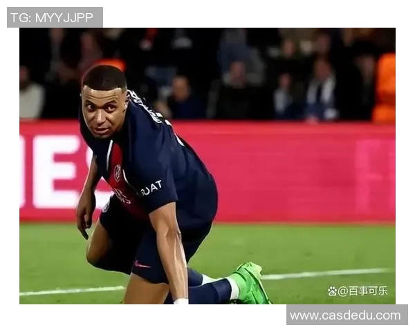 足球巨星因场上冲突遭遇长时间禁赛震动足坛引发热议